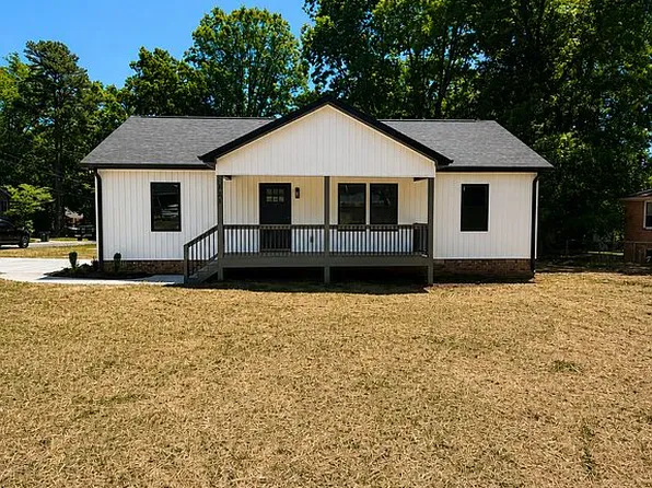 121 Smith Ave, Lexington, NC 27292