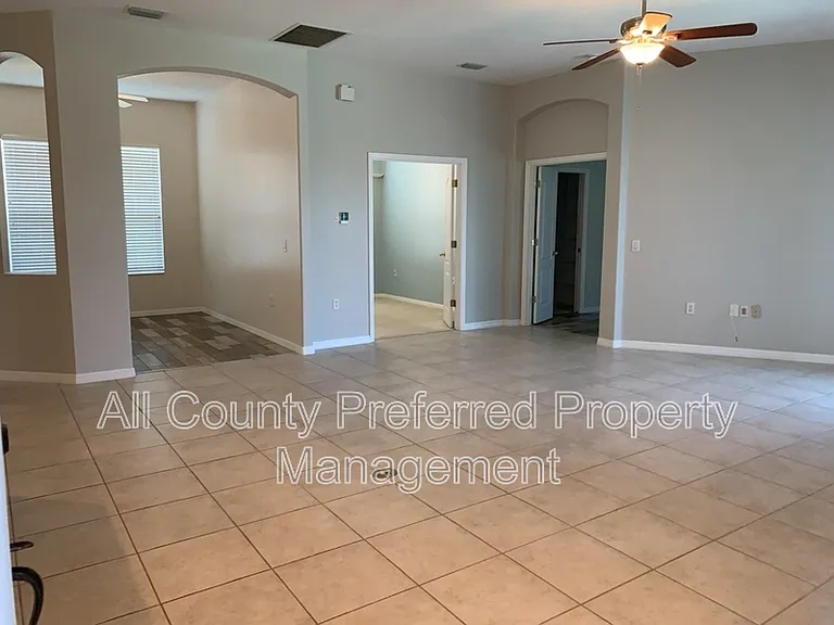 1901 Thesy Dr — Photo 11