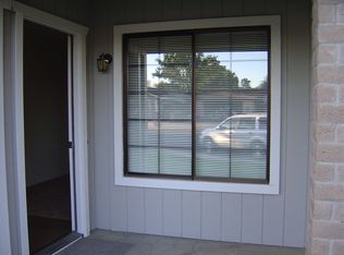 1395 Colfax Pl, Woodland, CA 95776