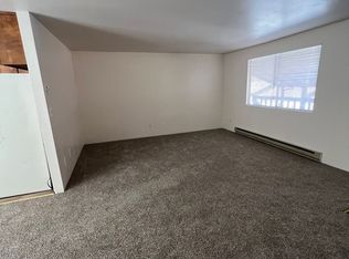 817 NE A St #S-A, Grants Pass, OR 97526