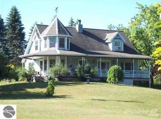 577 W Oyster Rd, Rose City, MI 48654