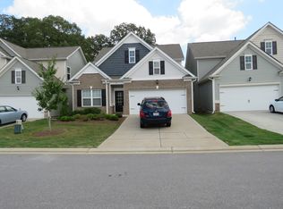30 Crownview Ct, Clayton, NC 27527