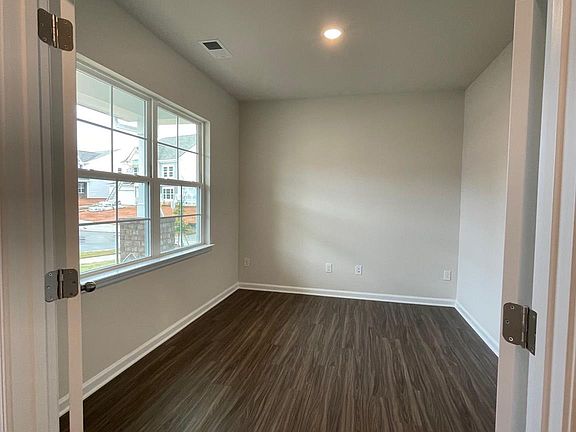 5th image of 3127 Virginia Trail Ct #120