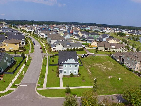 2nd image of 107 Parish Farms Dr