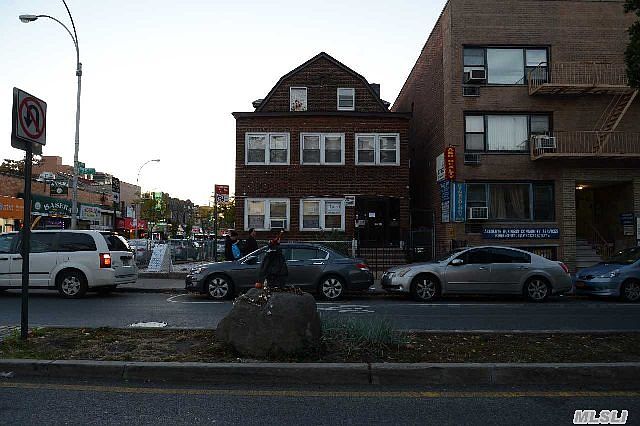 1st image of 3756 75th St