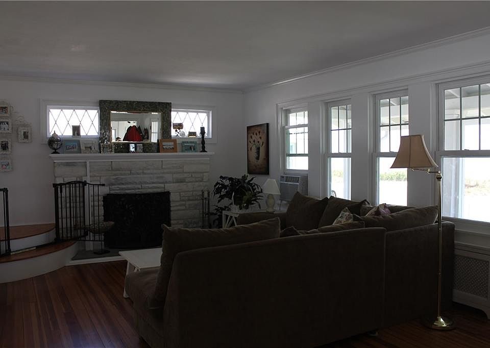 91 Bayshore Dr, Milford, CT 06460 Zillow