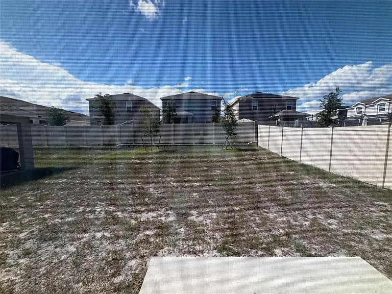 434 North Blvd E — Photo 34