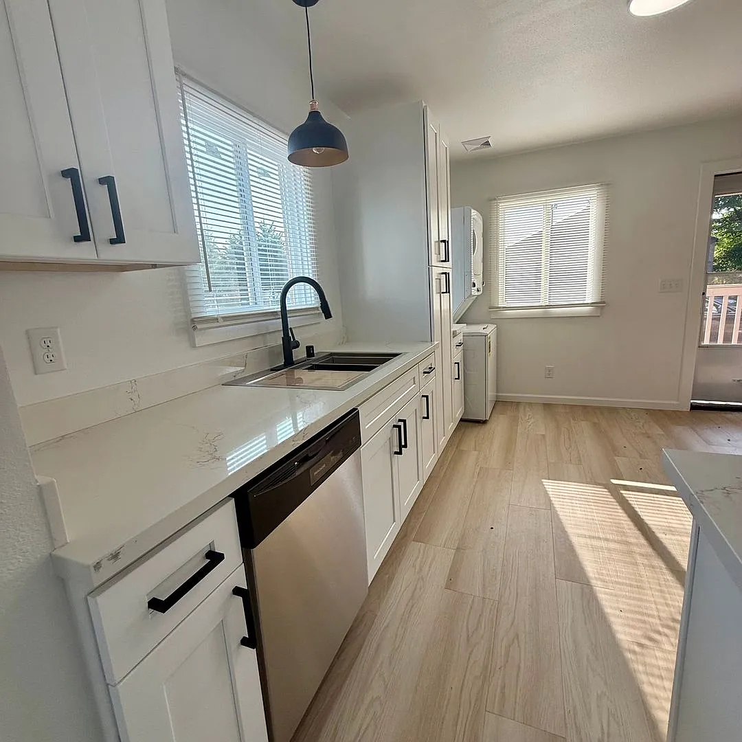 Satar - 8420 — Photo 3