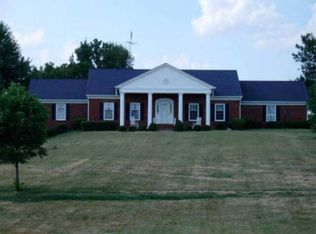 8425 Perryville Rd, Danville, KY 40422