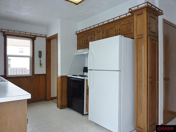 5th image of 206 10th Ave SE