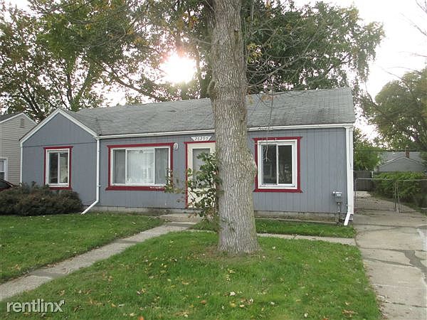 1st image of 26295 Grandmont St