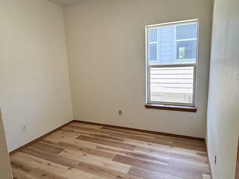 2315 N Lombard St #2 — Photo 7