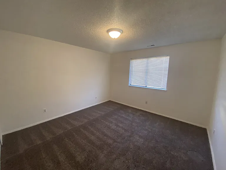 2629 E Uintah St #C — Photo 38