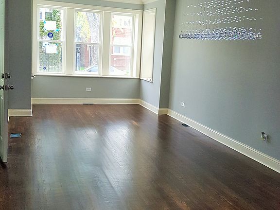 3rd image of 4446 S Sawyer Ave