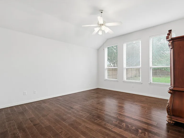 751 Trail Dr — Photo 15