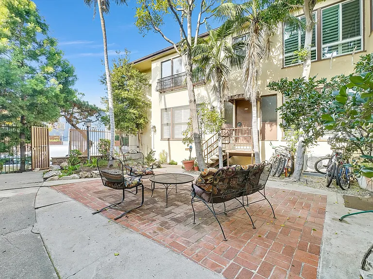 350 S Camden Dr #A — Photo 6