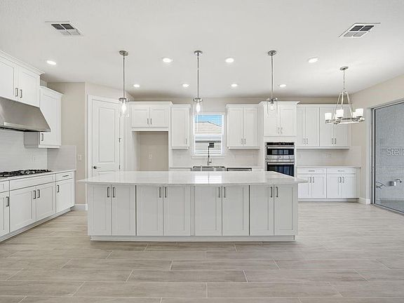 2nd image of 30167 Imperati Blvd