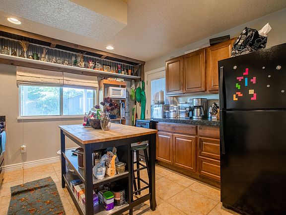 2nd image of 702 W 2100th St N #2