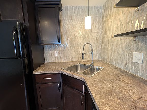 5th image of 104.5 York St #6