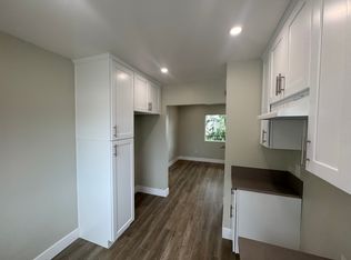 9205 S San Pedro St, Los Angeles, CA 90003