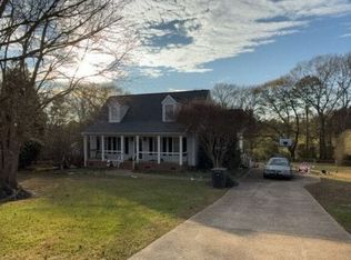 122 Taft Dr, Chesnee, SC 29323