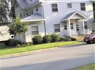 901 W Maplewood St #4, Marion, IL 62959