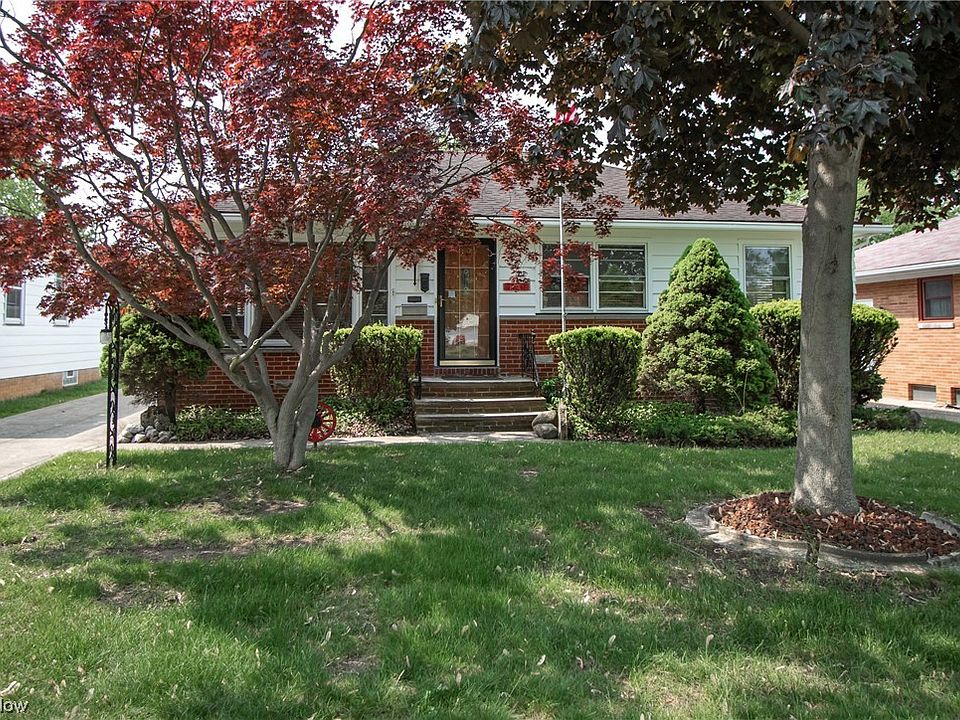 1st image of 10937 Blossom Ave