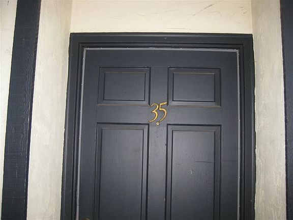 4th image of 795 Park St APT 31
