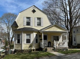71 Locust Ave, Worcester, MA 01604