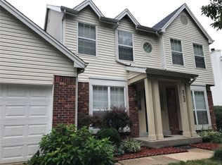 243 Cheval Square Dr, Chesterfield, MO 63005