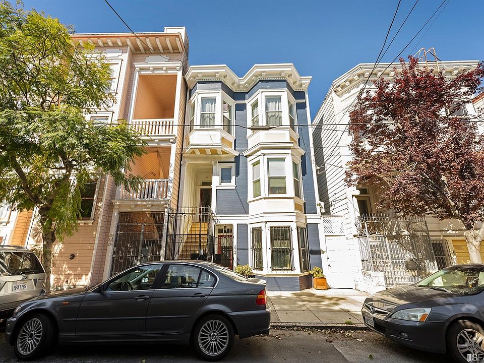 1st image of 228 Lexington St