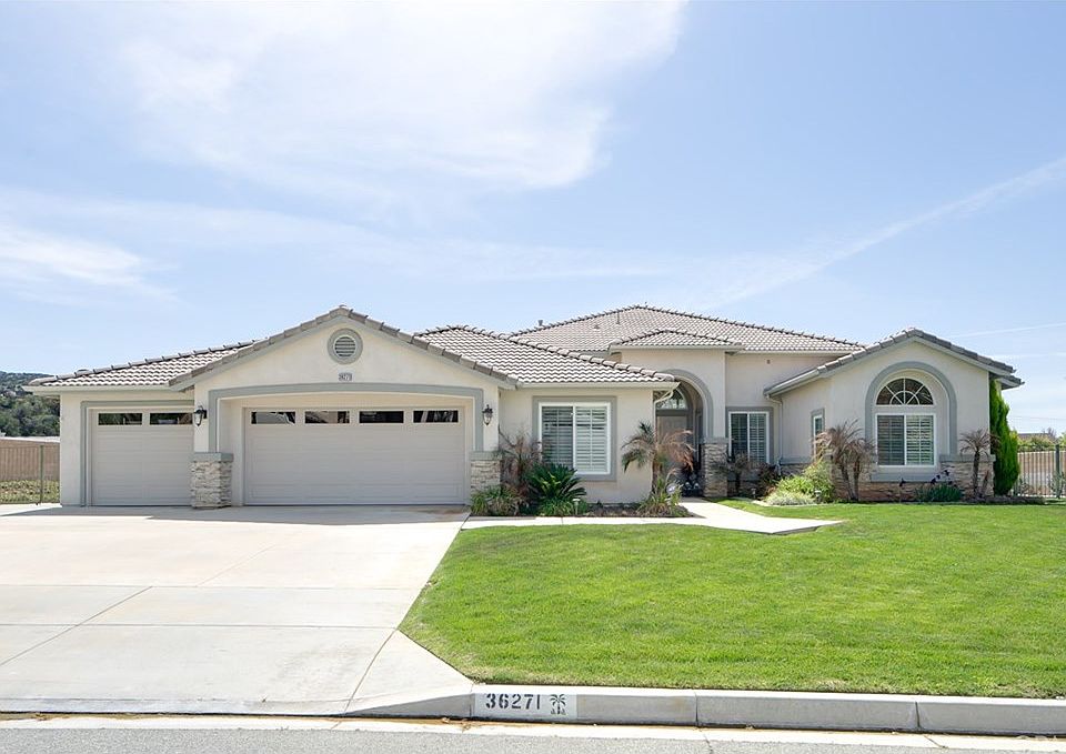 1st image of 36271 Cherrywood Dr