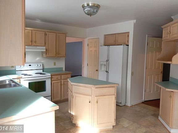 4th image of 6408 Sugar Maple Ct