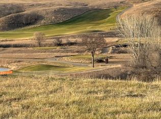 8531 Norman Pl, Bismarck, ND 58503