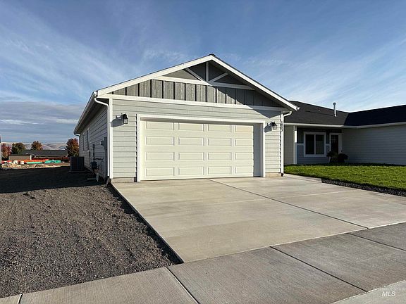 2nd image of 1803 Clark Fork Ln