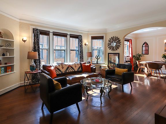 4th image of 1217 W Granville Ave APT 2A