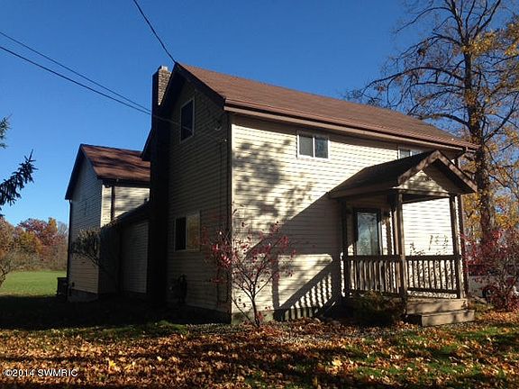 2nd image of 419 S Chicago St