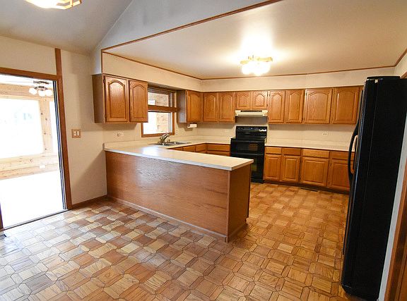 5th image of 127 Mainsail Dr