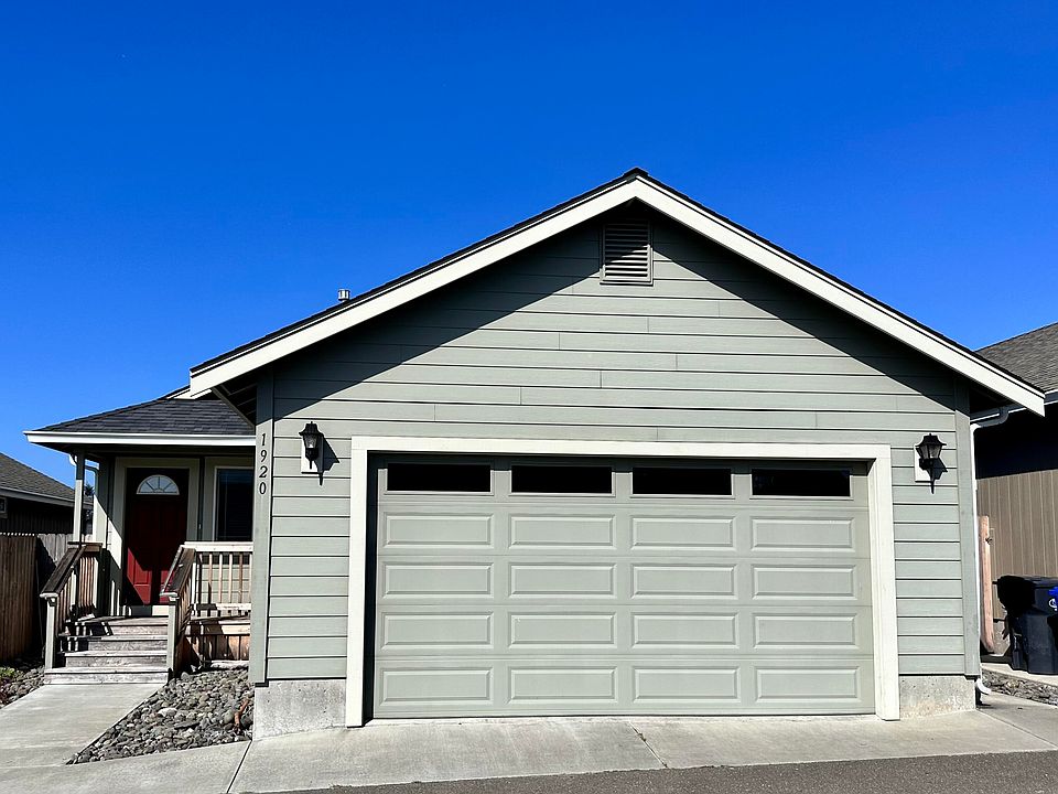 1st image of 1920 Arbor Way