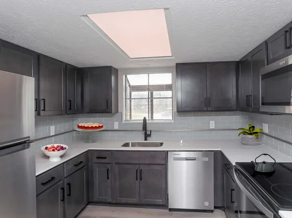 Yorktowne Farms Community