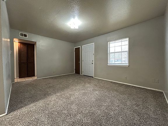 3rd image of 4608 Belton Ave APT A