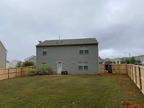 4th image of 644 Collington Dr