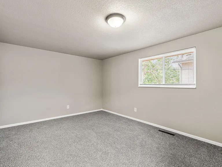 7185 Alegre Cir #2 — Photo 16