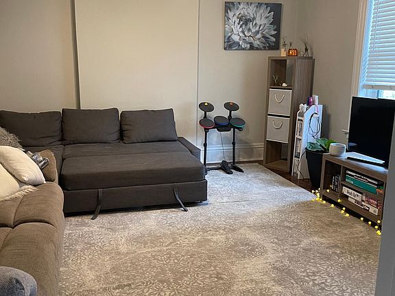 4th image of 4257 Shenandoah Ave Floor 1