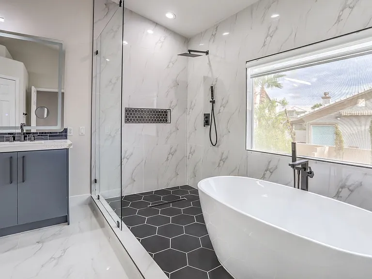 8910 Minsk Ct — Photo 24