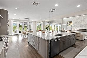 4th image of 23102 Fm 521 Rd