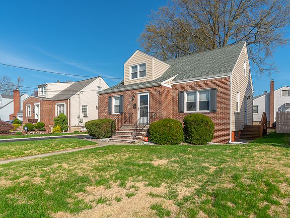 2nd image of 1095 Schneider Ave