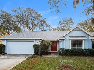 4012 Quail Briar Dr, Valrico, FL 33596