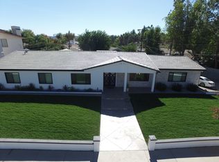 23910 Hatteras St, Woodland Hills, CA 91367