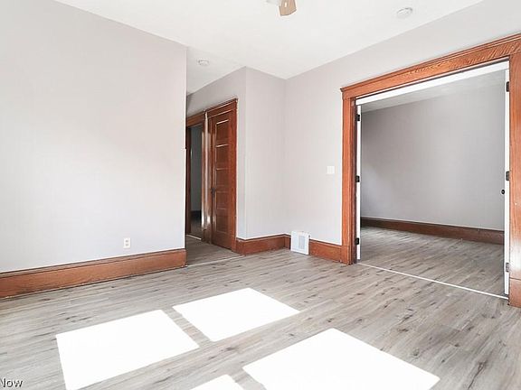 5th image of 1388 W 91st St #4